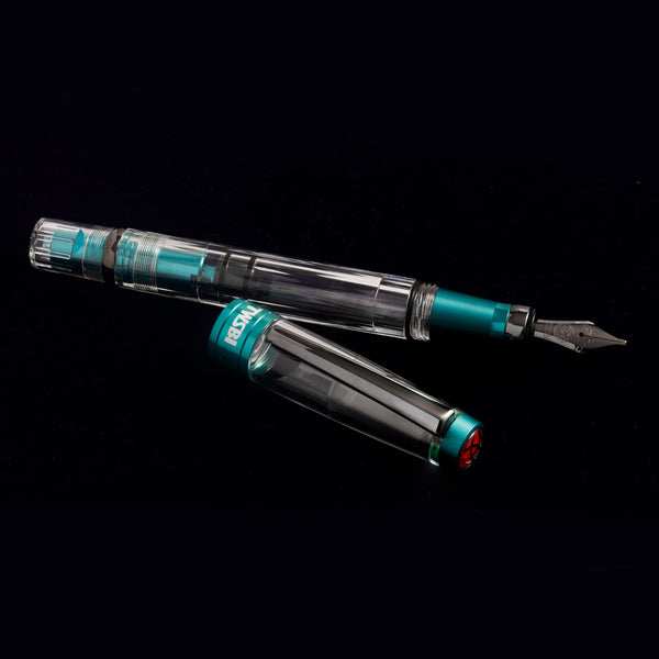 TWSBI Diamond 580ALR Caribbean w/Onyx Fountain Pen